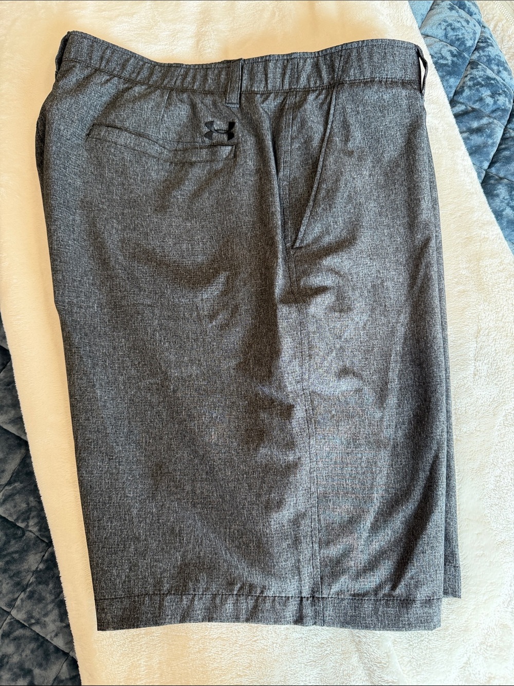 Under Armour Men’s Charcoal Gray Performance Shorts - 38 waist